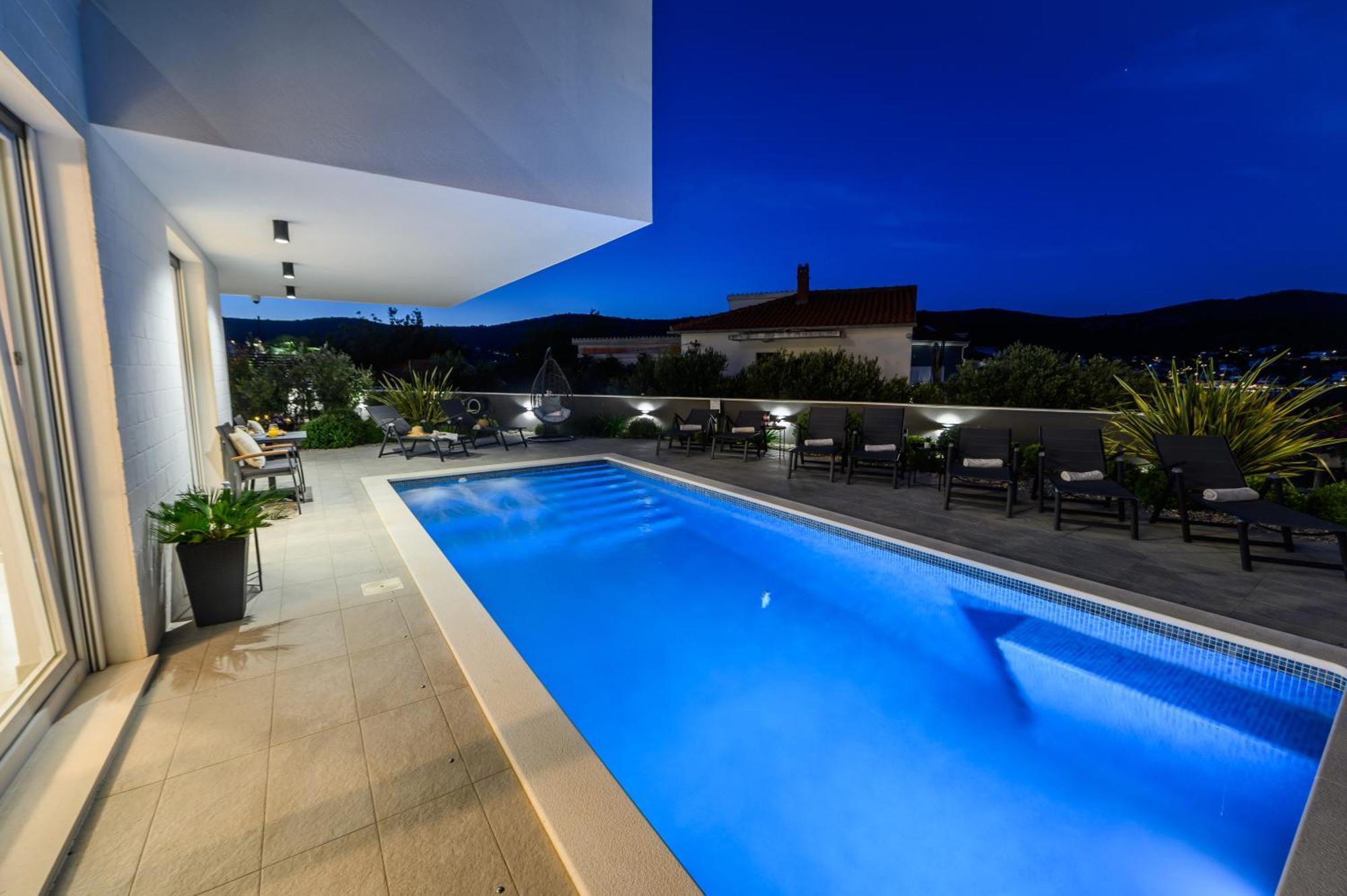 Villa Kapetanova Lanterna Luxury Apartment Barka With Heated Pool Vinišće 外观 照片